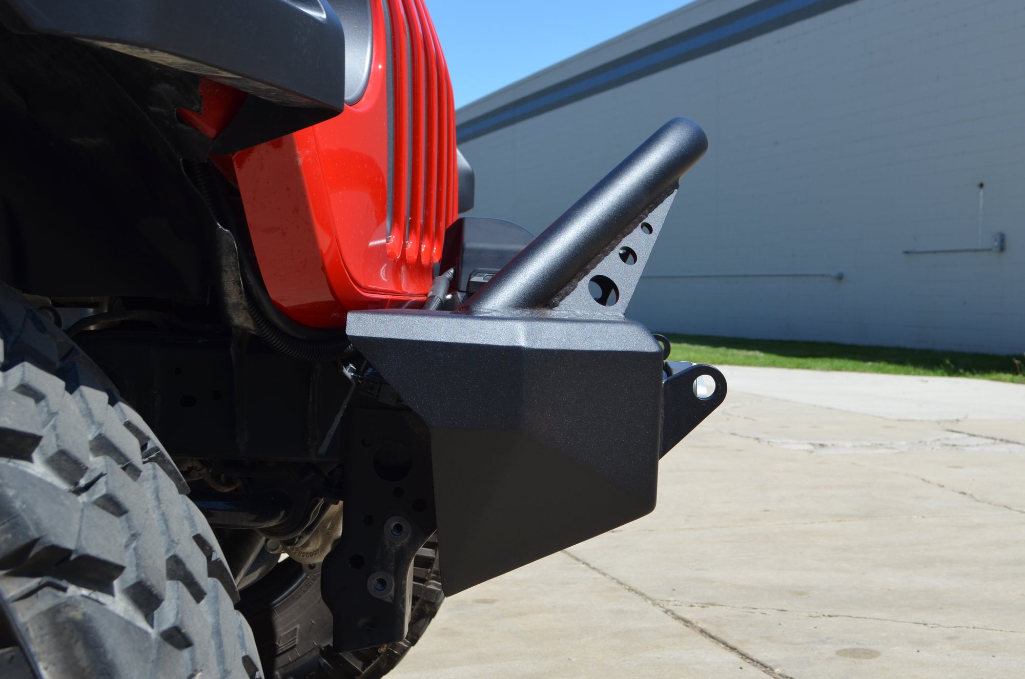 ACE JL Expedition Series Stubby Bumper (Bull Bar)